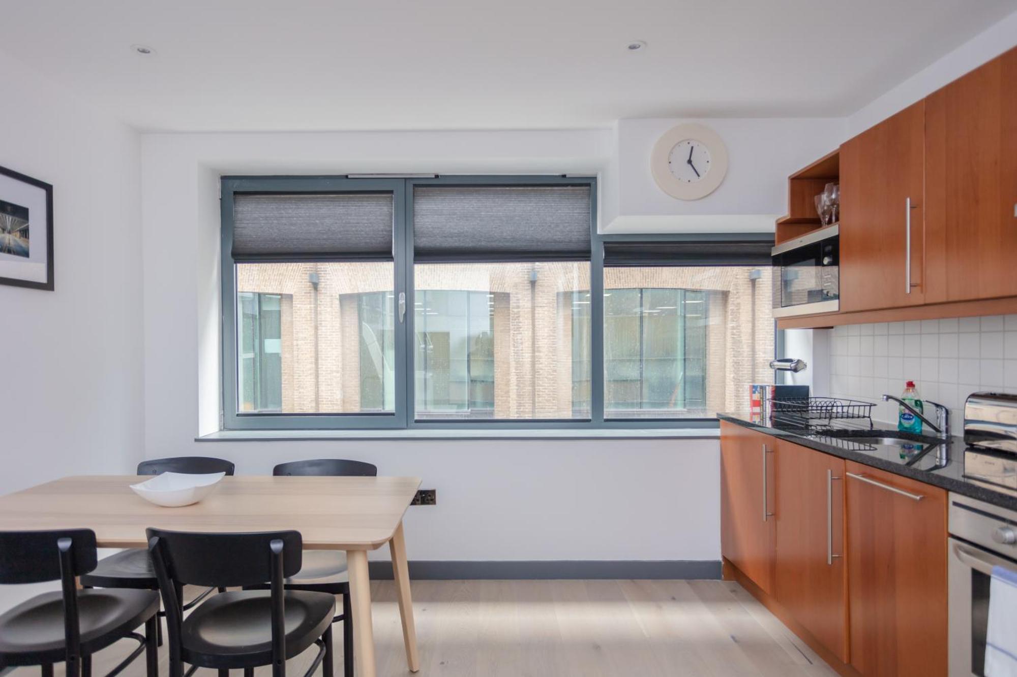 Stylish 1 Bedroom Apartment In Holborn In A Great Location Лондон Экстерьер фото