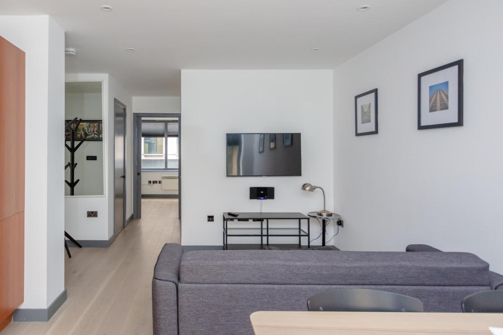 Stylish 1 Bedroom Apartment In Holborn In A Great Location Лондон Экстерьер фото